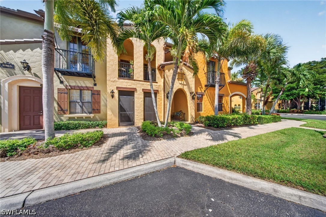 3 Bed Condominium for Sale in Ole, FL, $6,000 — photo 4