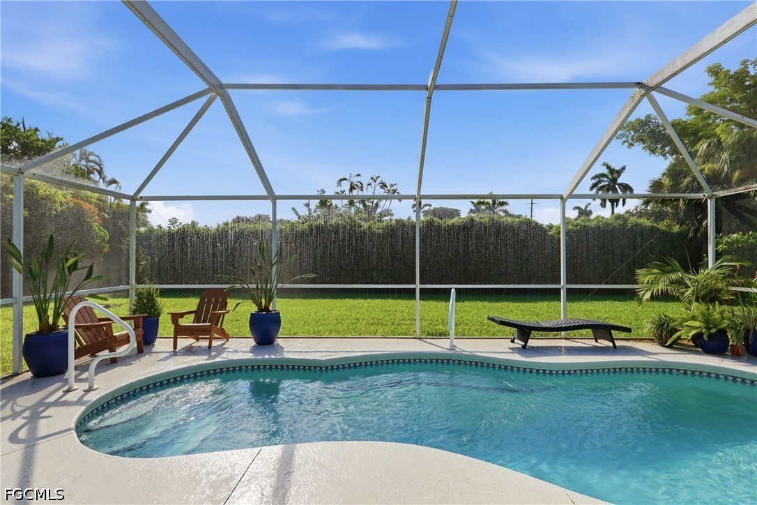 3 Bed Pool Home for Sale in Town And River, FL, $425,000 — photo 4