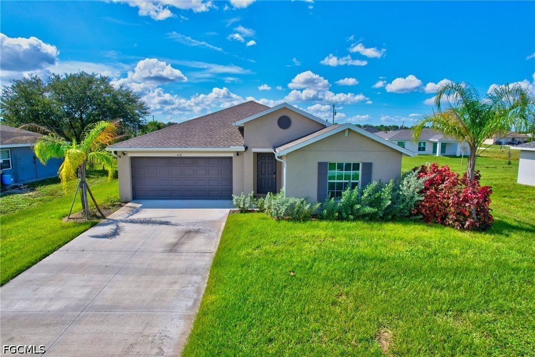 4 Bed SingleFamilyResidence for Sale in Lehigh Acres, FL — photo 4