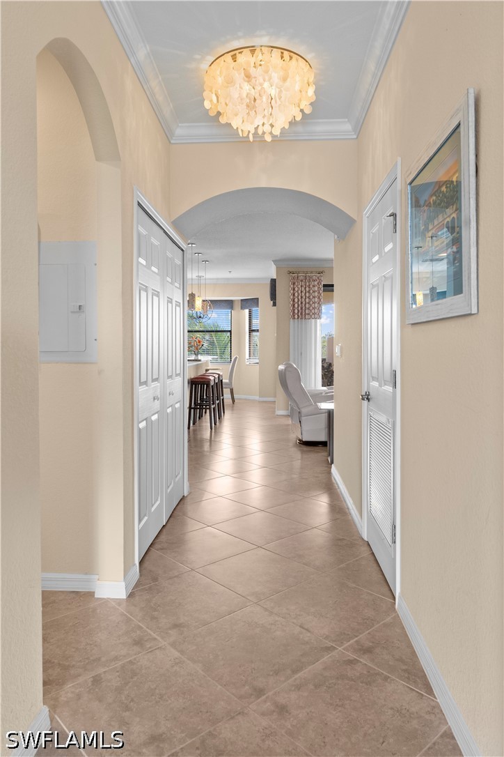 2 Bed Waterfront Home for Sale in Alberi Acqua, FL, $2,500 — photo 4