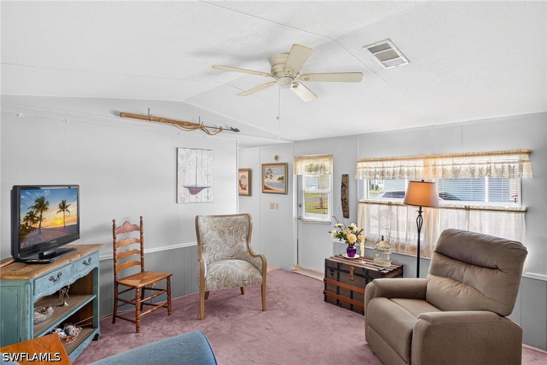 2 Bed ManufacturedHome for Sale in Bonita Springs, FL — photo 4