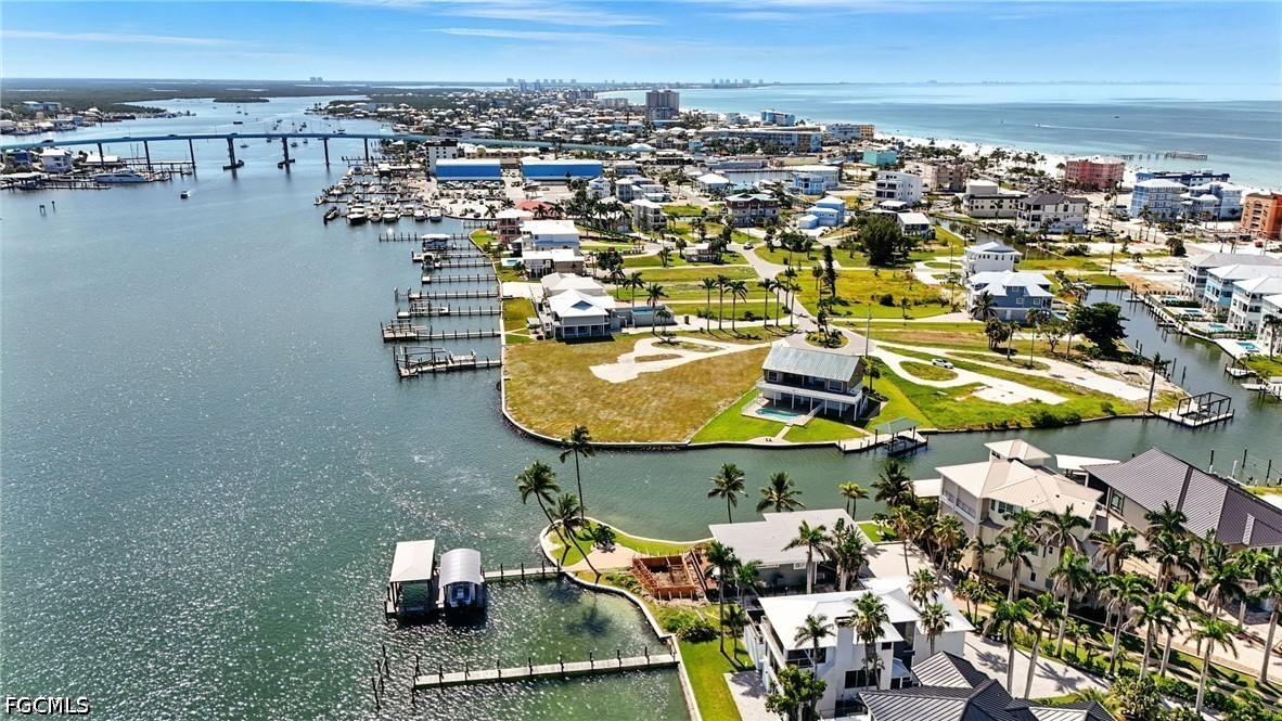 Waterfront Home for Sale in Island Shores, FL, $4,250,000 — photo 4