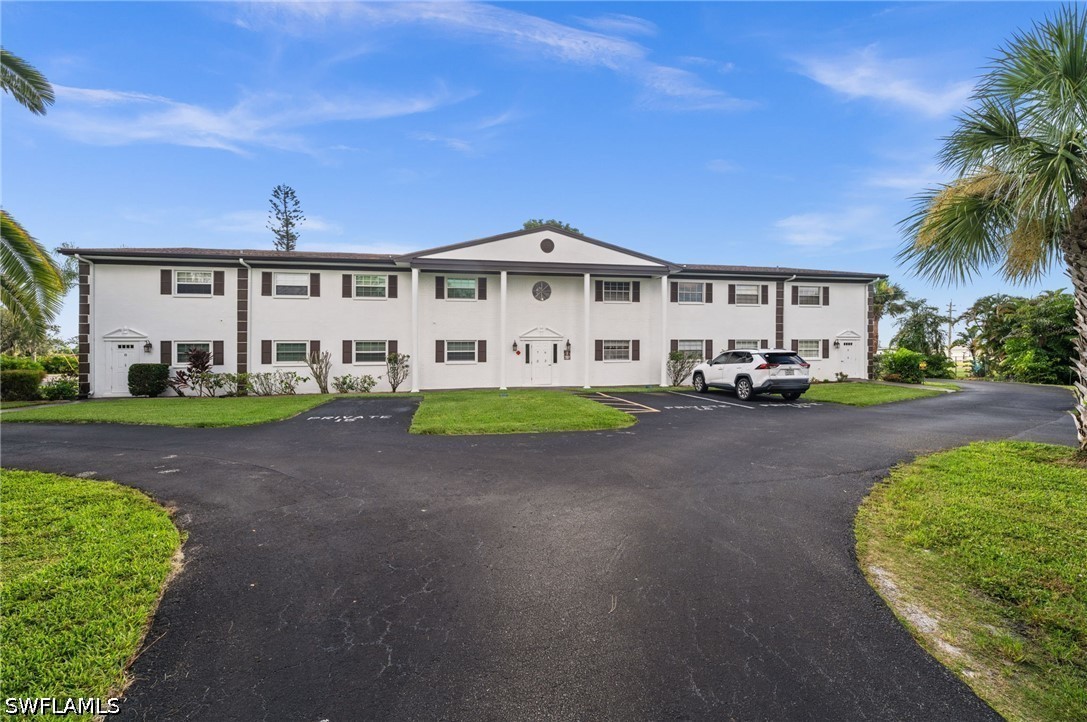 2 Bed Pool Home for Sale in Foxmoor Condo, FL, $82,000 — photo 4