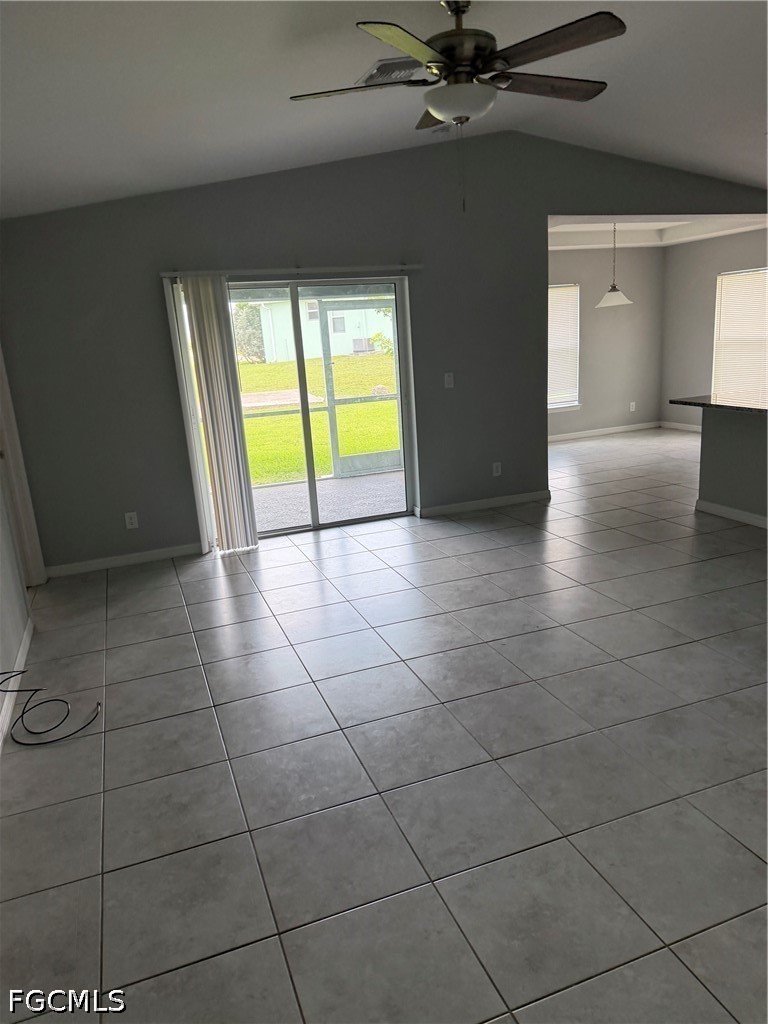 4 Bed SingleFamilyResidence for Sale in Cape Coral, FL — photo 4