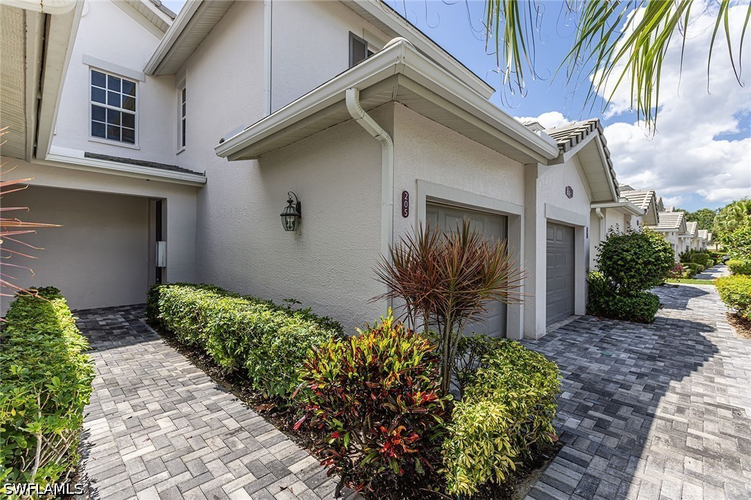 3 Bed Waterfront Home for Sale in Naples, FL, $369,000 — photo 4