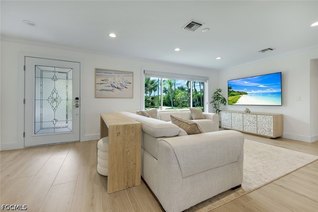 3 Bed Pool Home for Sale in Bonita Springs, FL, $12,000 — photo 4
