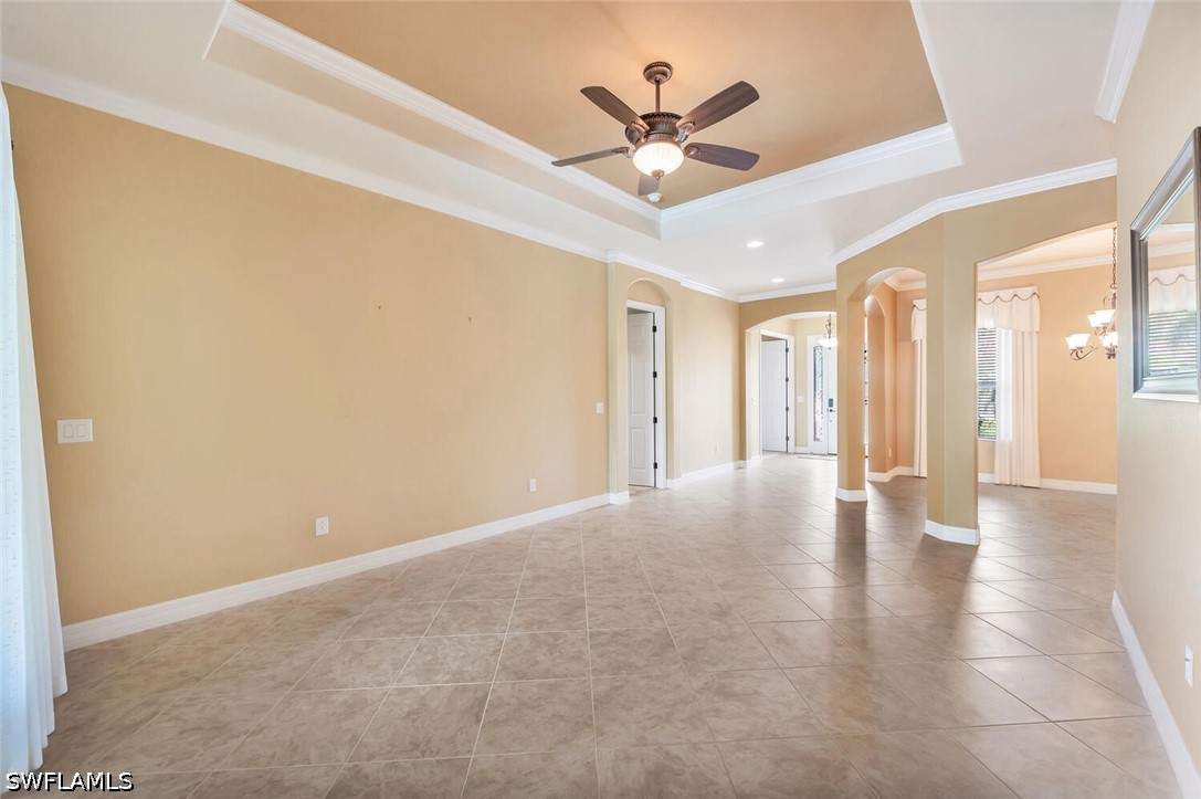 5 Bed Pool Home for Sale in Bella Terra, FL, $4,750 — photo 4