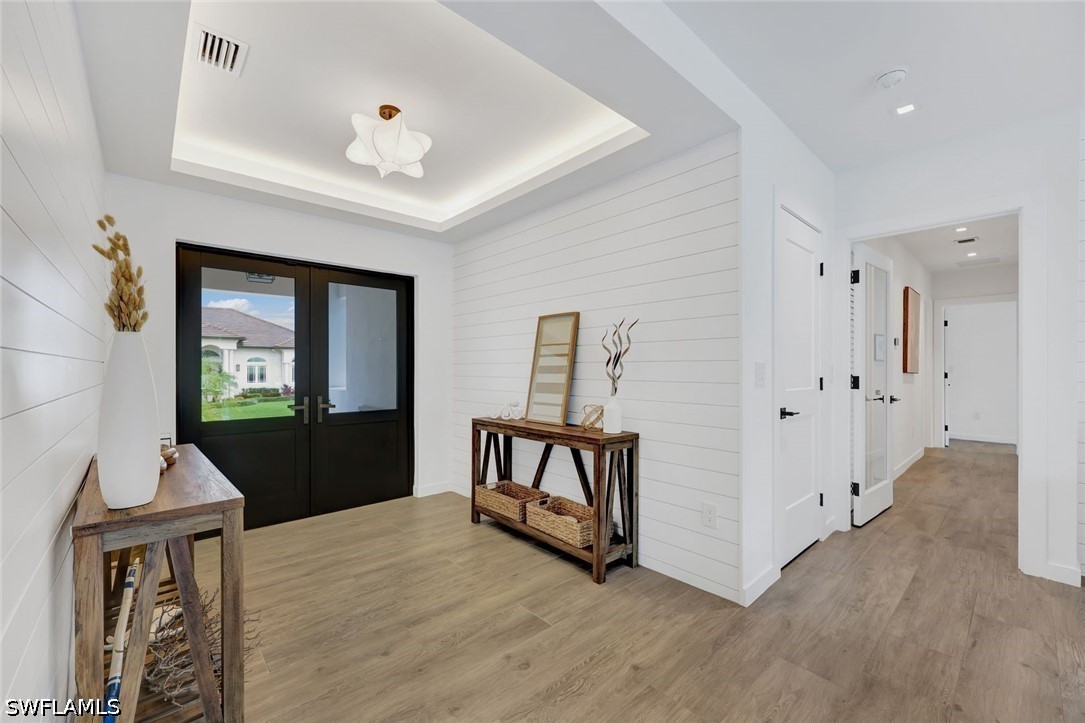 4 Bed Pool Home for Sale in Marco Island, FL, $4,199,000 — photo 4