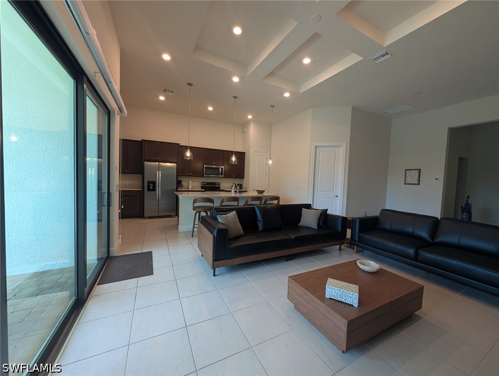 3 Bed Pool Home for Sale in Avalon Park, FL, $3,900 — photo 4