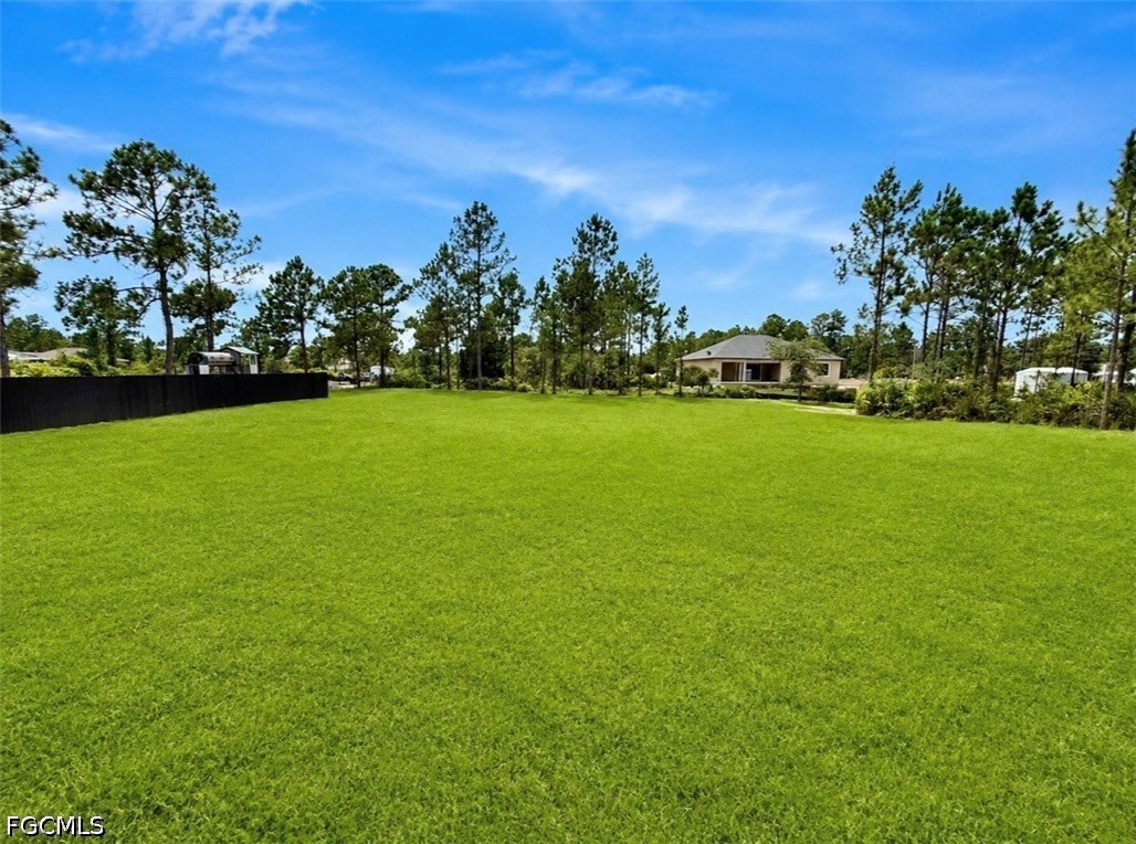 4 Bed SingleFamilyResidence for Sale in Lehigh Acres, FL — photo 4