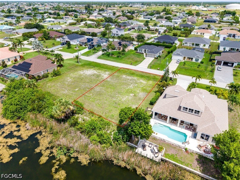 Residential for Sale in Cape Coral, FL, $55,000 — photo 4
