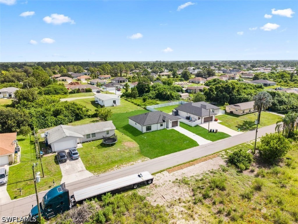 3 Bed SingleFamilyResidence for Sale in Lehigh Acres, FL — photo 4
