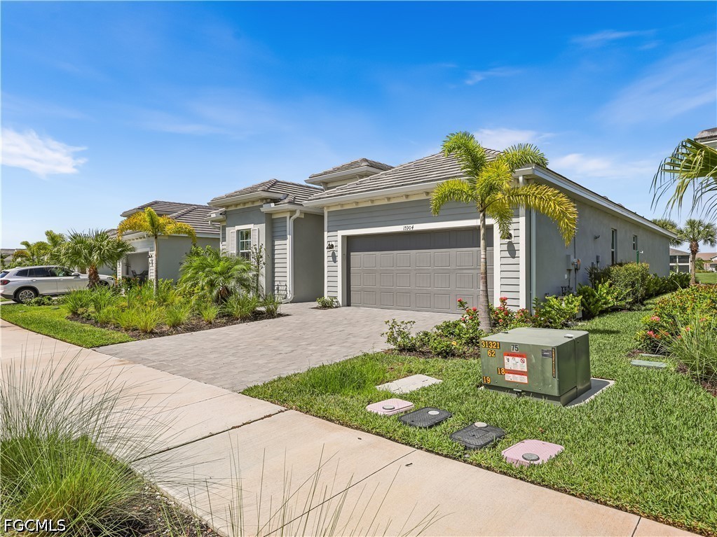 3 Bed SingleFamilyResidence for Sale in Babcock National, FL — photo 4