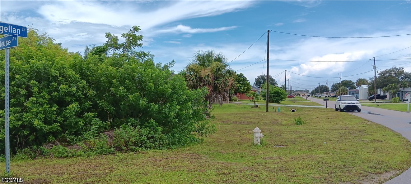 Residential for Sale in Mirror Lakes, FL, $57,500 — photo 4