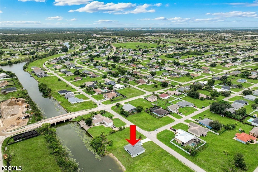 4 Bed Waterfront Home for Sale in Cape Coral, FL, $338,900 — photo 4