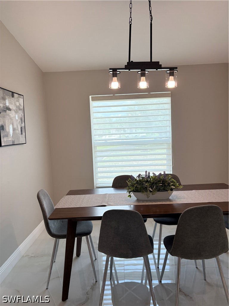 4 Bed SingleFamilyResidence for Sale in Naples, FL, $519,000 — photo 4