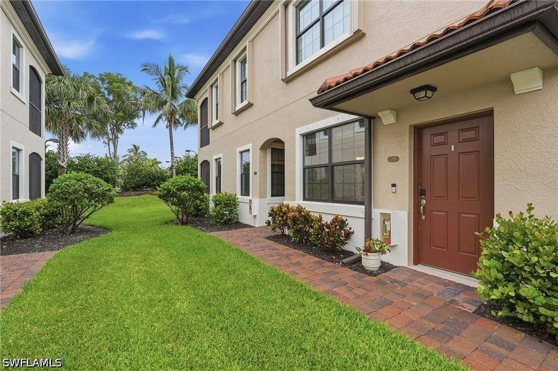 2 Bed Condominium for Sale in Paloma, FL, $299,000 — photo 4