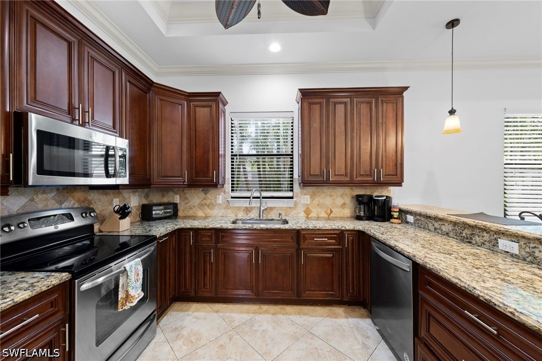 4 Bed Pool Home for Sale in Naples Park, FL, $1,390,000 — photo 4