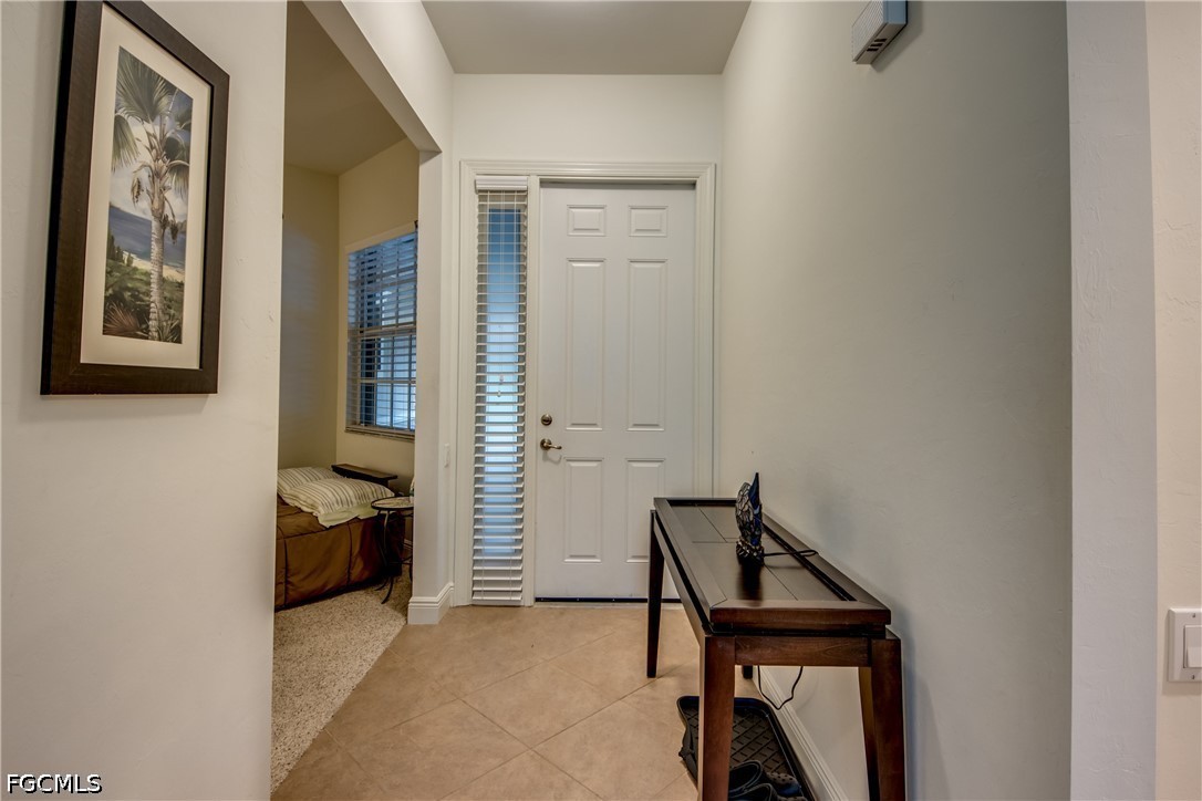 2 Bed Condominium for Sale in Tuscany Court, FL, $250,000 — photo 4