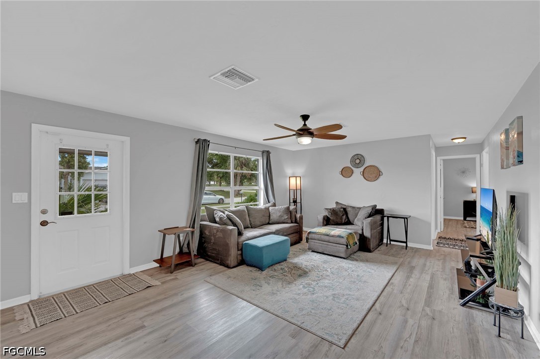 2 Bed SingleFamilyResidence for Sale in Cape Coral, FL — photo 4