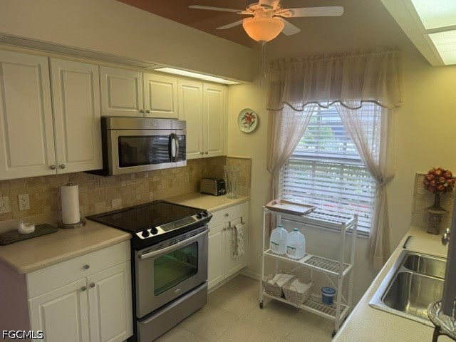 3 Bed SingleFamilyResidence for Sale in Cape Coral, FL — photo 4