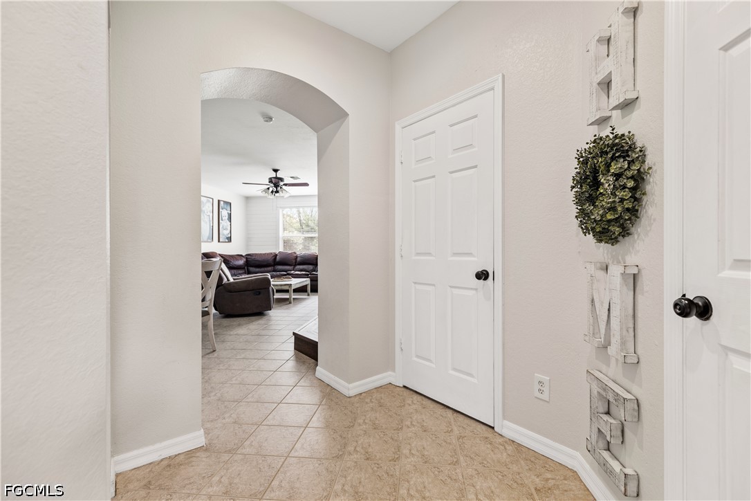 4 Bed Townhouse for Sale in Colonnade At Forum, FL, $289,900 — photo 4