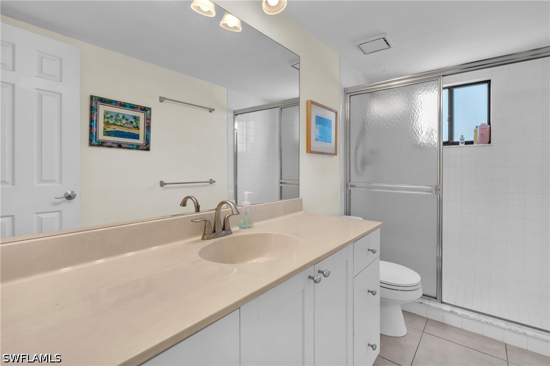 3 Bed Condominium for Sale in Beachwalk Gardens, FL, $2,300 — photo 4