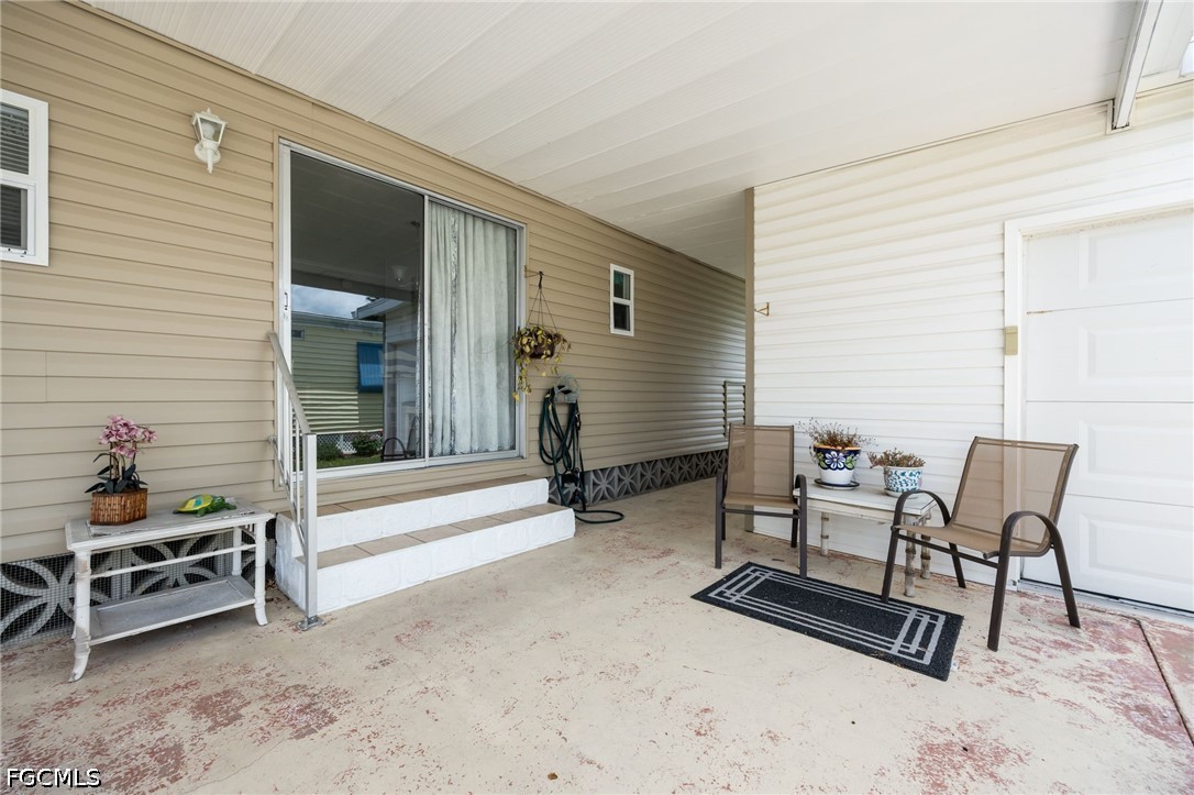 2 Bed ManufacturedHome for Sale in North Fort Myers, FL — photo 4