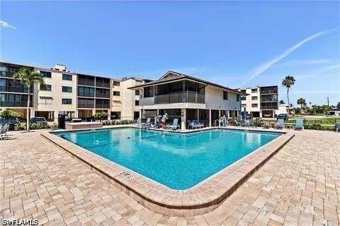 2 Bed Pool Home for Sale in Fort Myers Beach, FL, $389,000 — photo 4