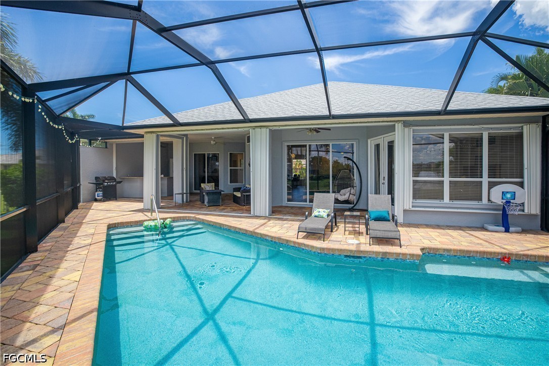 4 Bed Pool Home for Sale in Cape Coral, photo 4