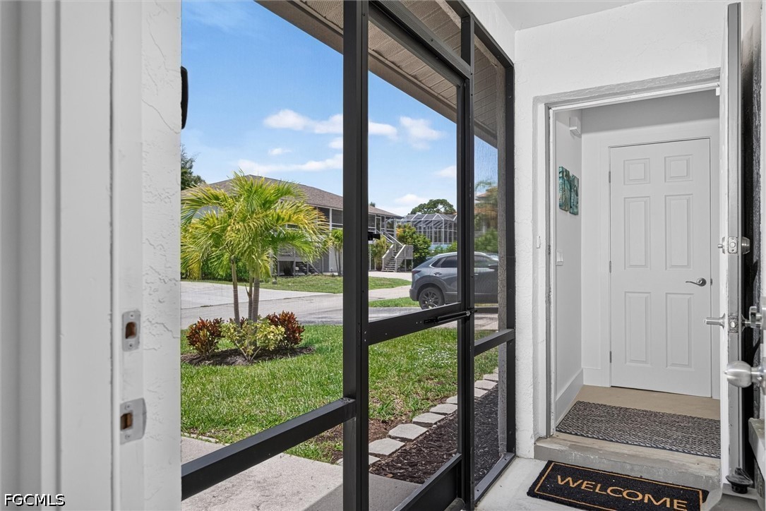 2 Bed Duplex for Sale in Bonita Springs, photo 4