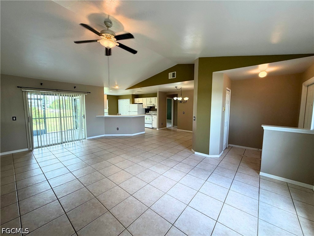3 Bed SingleFamilyResidence for Sale in Cape Coral, FL — photo 4