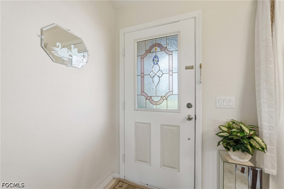 3 Bed SingleFamilyResidence for Sale in Lehigh Acres, photo 4