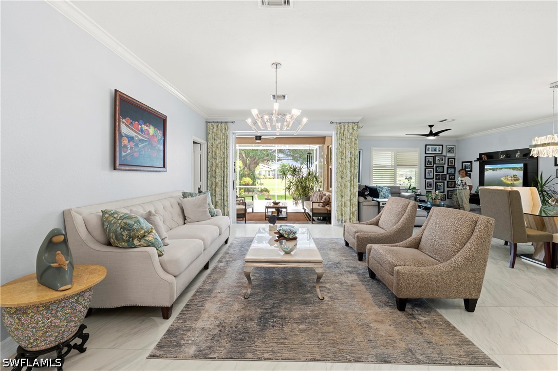 3 Bed SingleFamilyResidence for Sale in Bonita Springs, FL — photo 4