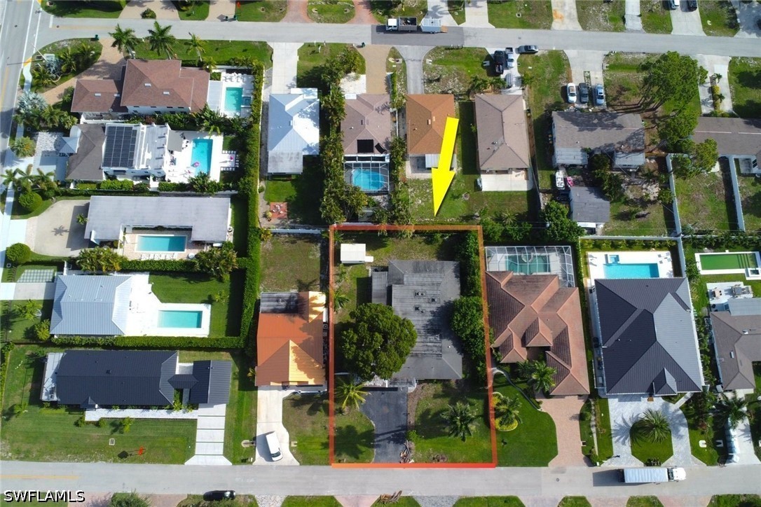 6 Bed SingleFamilyResidence for Sale in Naples Park, FL — photo 4