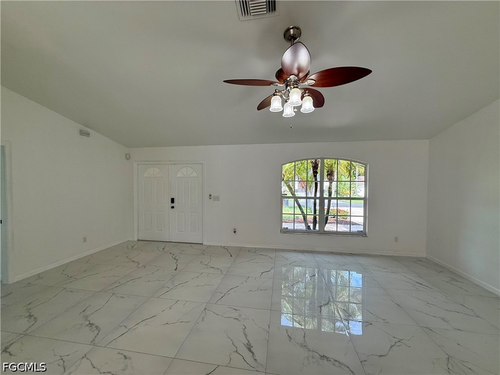 3 Bed Pool Home for Sale in Cape Coral, FL, $2,650 — photo 4