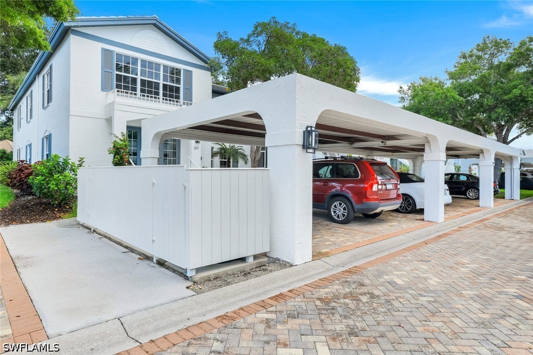 3 Bed Condominium for Sale in Naples, FL, $11,000 — photo 4