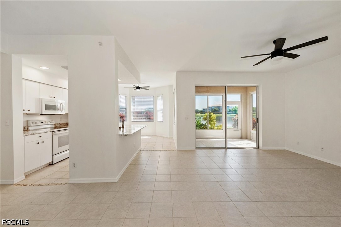 2 Bed Waterfront Home for Sale in Terrace Ii, FL, $200,000 — photo 4