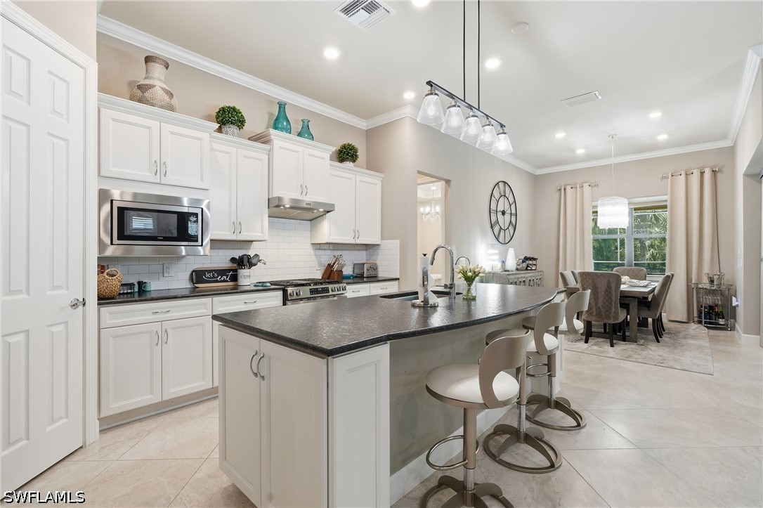 3 Bed Pool Home for Sale in Naples, FL, $12,000 — photo 4