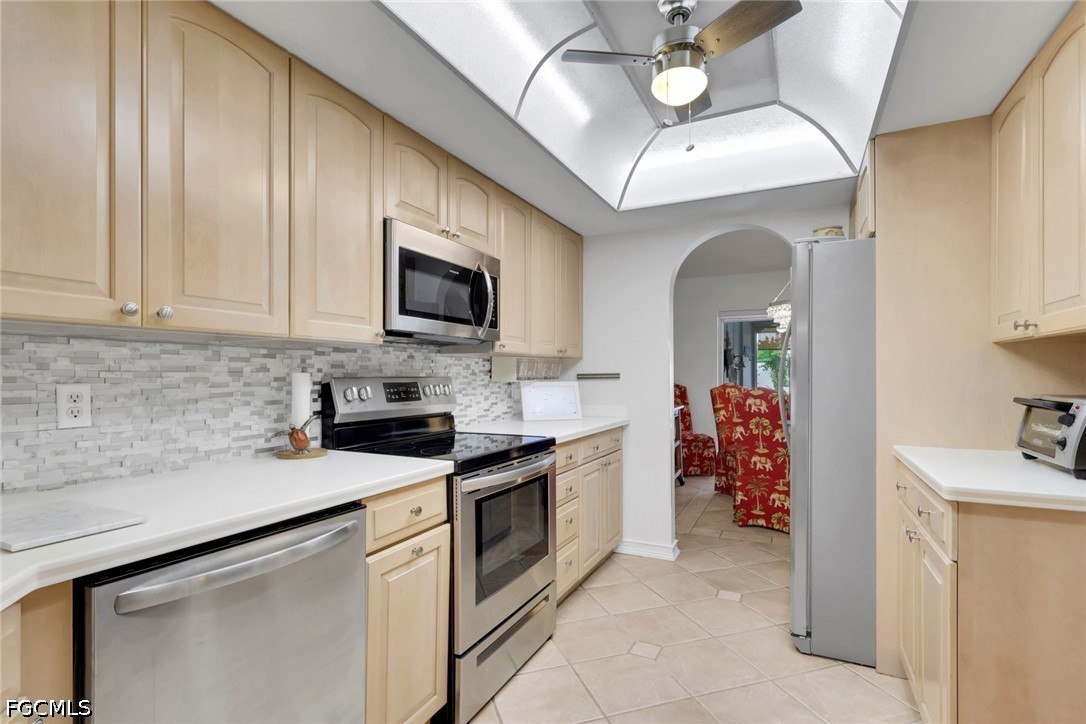 3 Bed Pool Home for Sale in Wildwood Condo, FL, $239,900 — photo 4