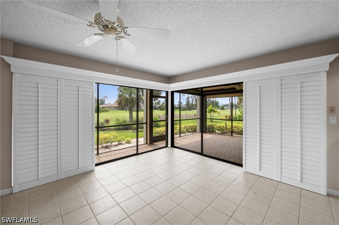 3 Bed Condominium for Sale in Fairways, FL, $250,000 — photo 4