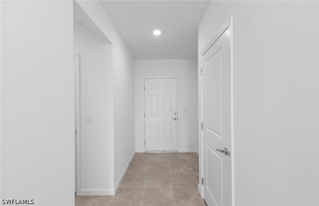 4 Bed SingleFamilyResidence for Sale in Caloosa Cove, FL — photo 4