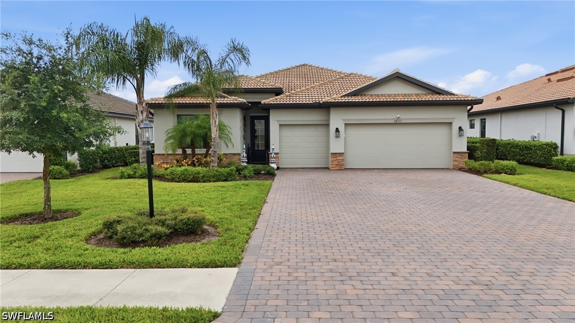 4 Bed Waterfront Home for Sale in Estero, FL, $565,000 — photo 4