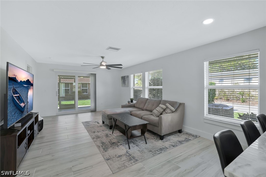 2 Bed Waterfront Home for Sale in Naples, photo 4