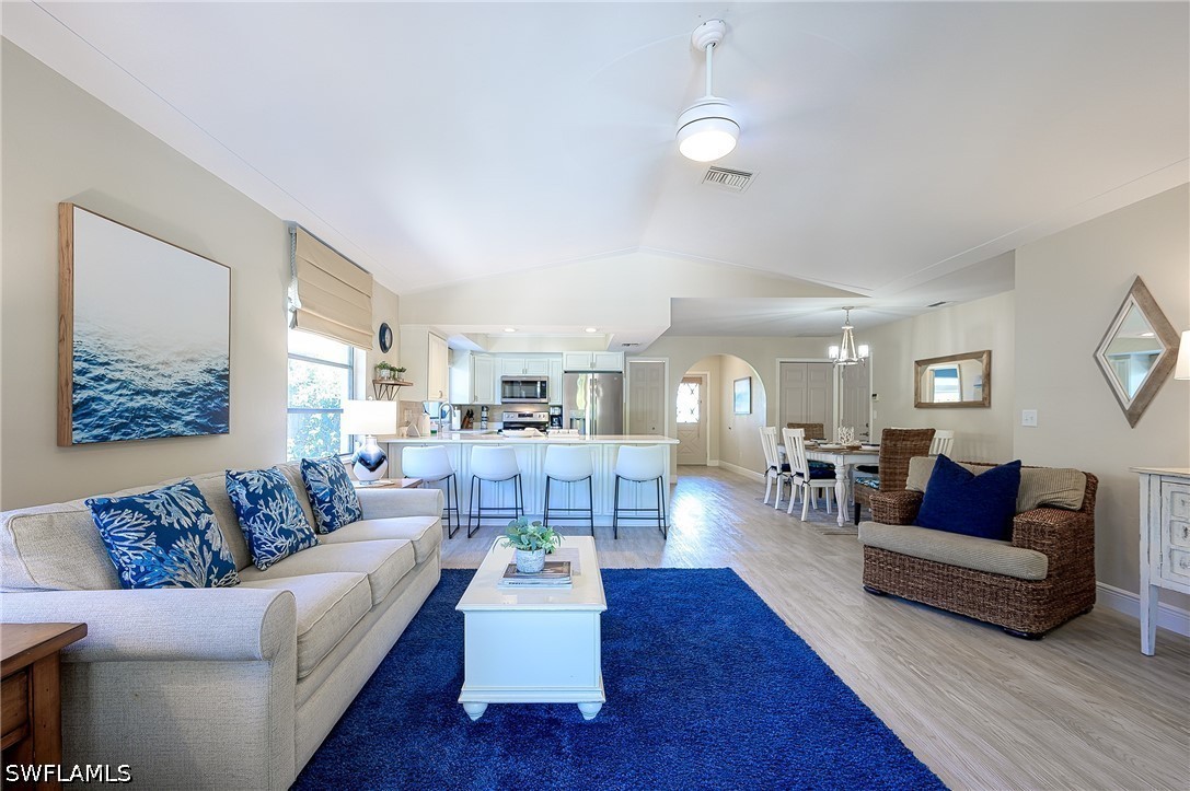 3 Bed Pool Home for Sale in Naples Park, photo 4