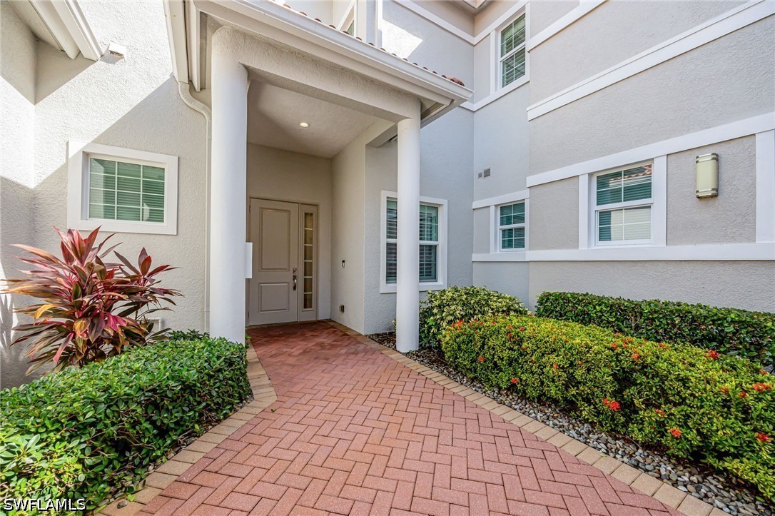 2 Bed Waterfront Home for Sale in Vista Pointe, photo 4