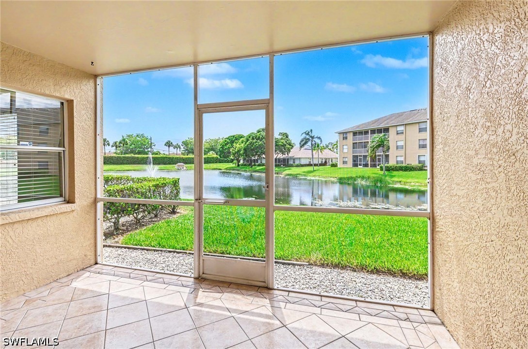 2 Bed Waterfront Home for Sale in Naples, photo 4