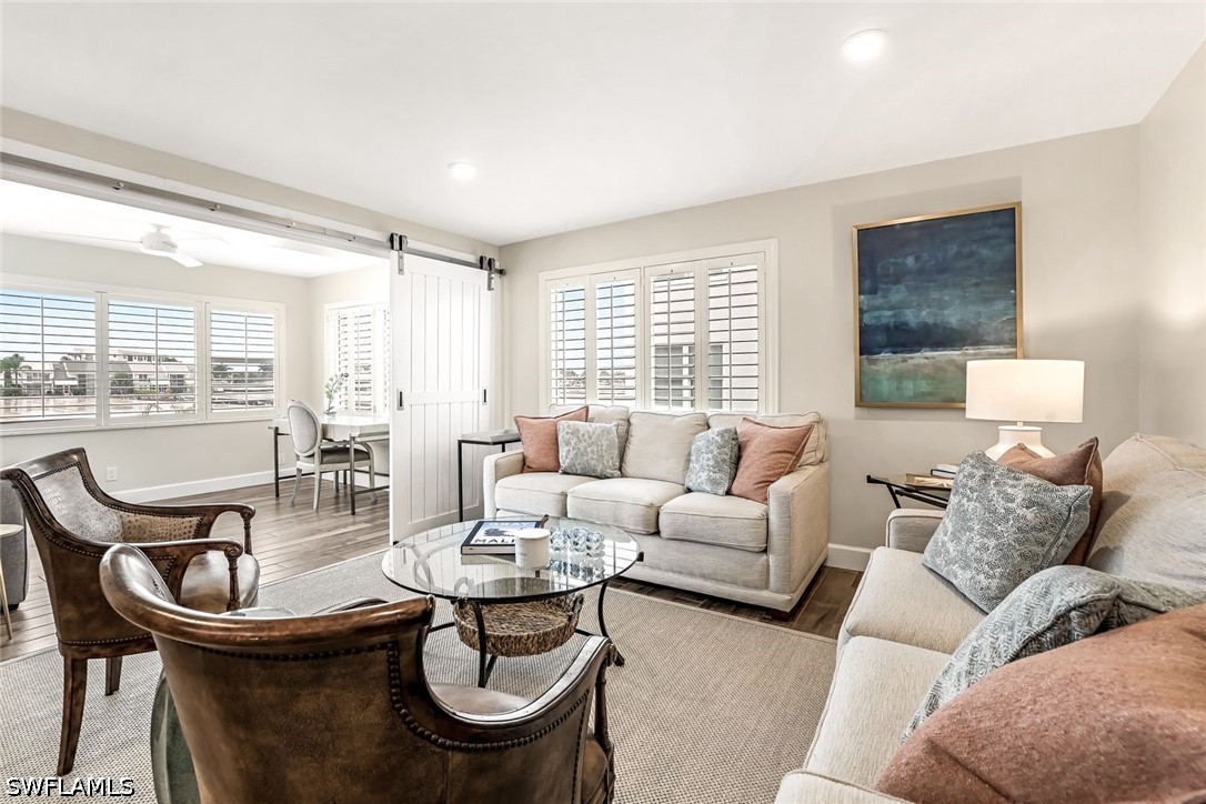 2 Bed Waterfront Home for Sale in Marina Manor, photo 4