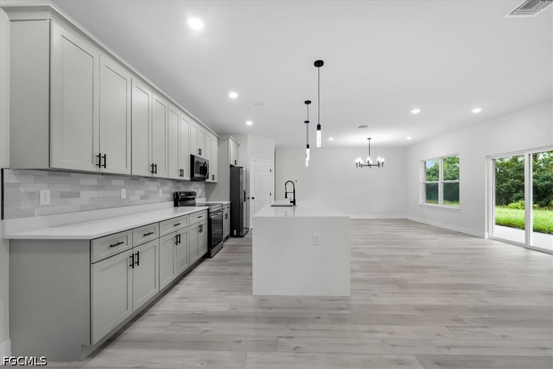 4 Bed SingleFamilyResidence for Sale in Sun N Lakes, photo 4