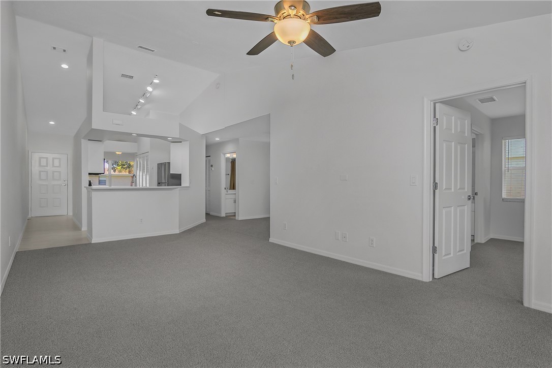2 Bed Condominium for Sale in Pipers Pointe, photo 4